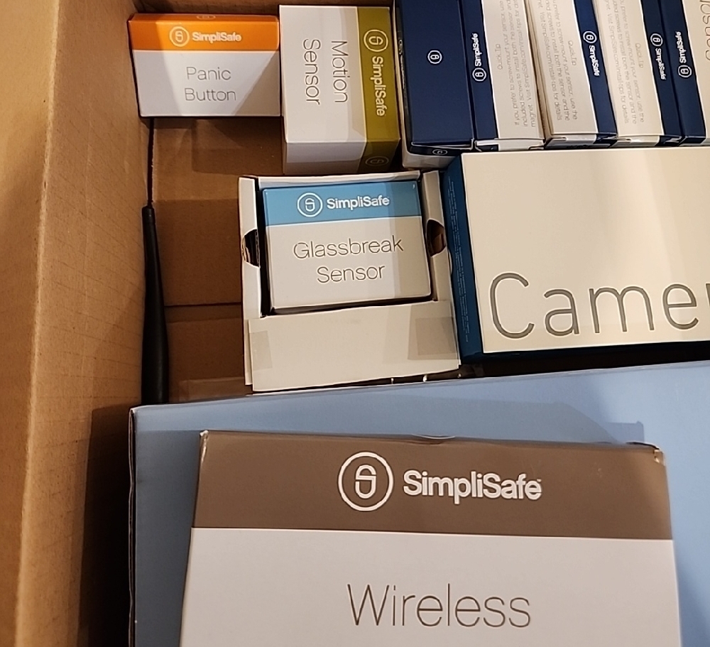 SimpliSafe Blue Entry Sensor Kit - Picture 3 of 5